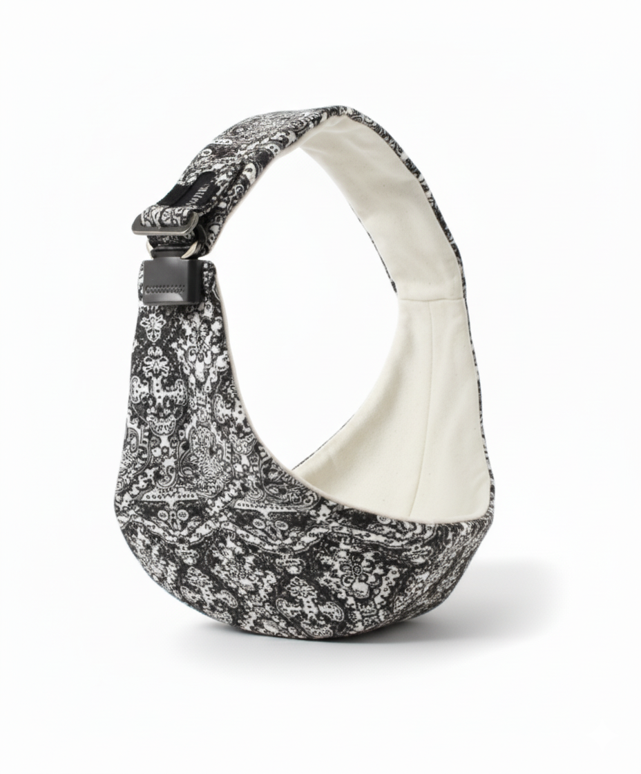 Solvera CarryEase™ – De drager die jou ondersteunt terwijl je je kindje koestert.