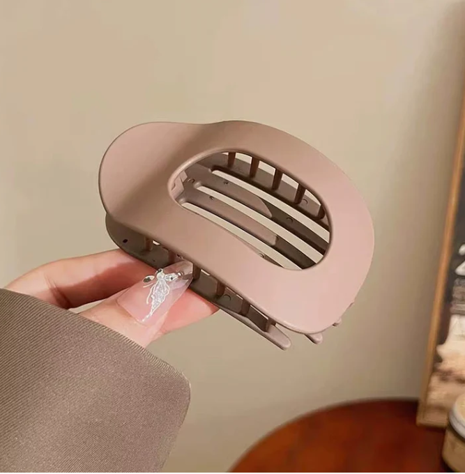 Solvera ComfyClip™ - De buigzame haarclip voor ultiem draagcomfort, zonder druk of pijn