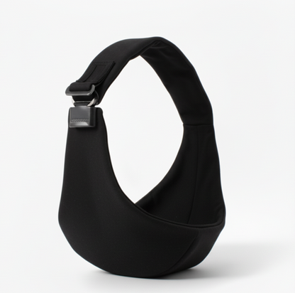 Solvera CarryEase™ – De drager die jou ondersteunt terwijl je je kindje koestert.